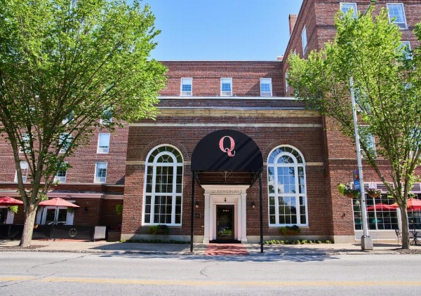 The Queensbury Hotel image 25